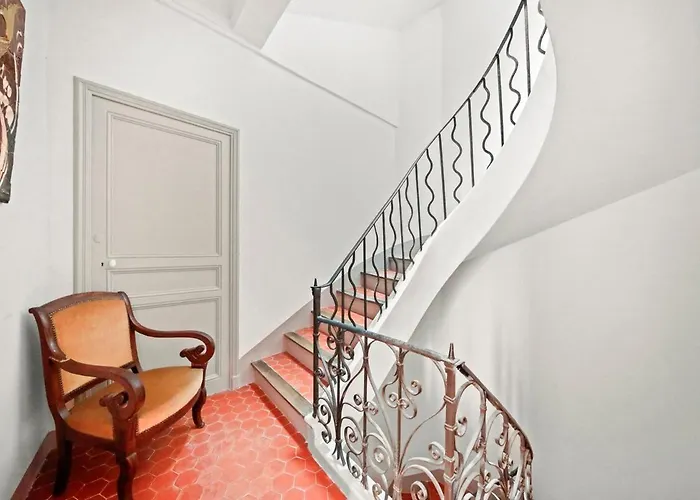 Escapade Elegante Dans Un Ecrin D Histoire * Hyères